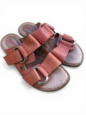 Born Leather Slide Sandals Ring Detail Brown Comfort Size 7